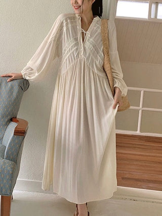 French Spliced Hollow Lace Long-Sleeved Dress