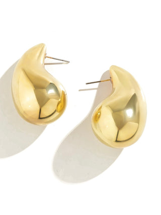 Advanced Photosensitive Surface Comma Earrings