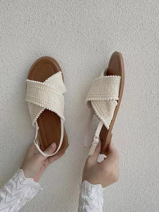 Gentle and Elegant Niche Design Sandals