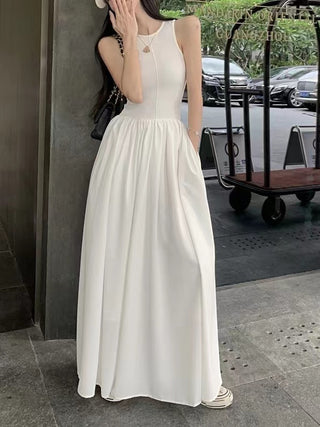 Minimalist Sleeveless Elegant Long Dress