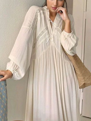 French Spliced Hollow Lace Long-Sleeved Dress