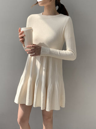Cute A-line Pleated Slim Knitting Short Dress
