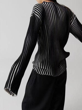 Black and White Contrast Turtleneck Knit Sweater