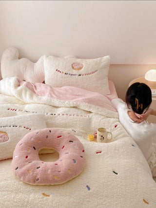 Donut Soft Lambswool Warm Bed Four Piece Sheet Set