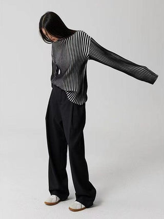 Black and White Contrast Turtleneck Knit Sweater
