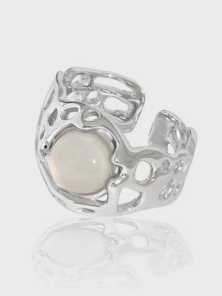 Bud White Agate Light Luxury Personality Ring