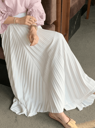 Graceful Irregular Hem Design Pleated Skirt